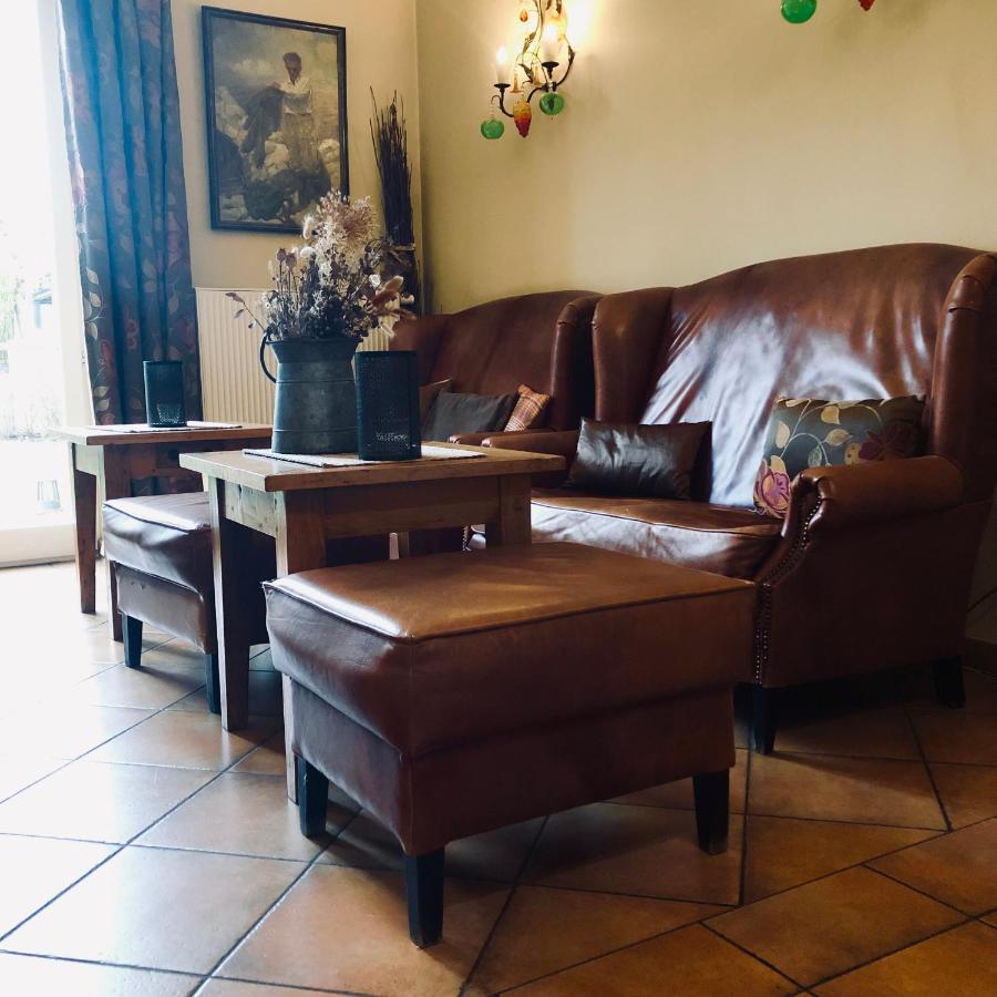 Fahrenzhausen Ampervilla Hotel מראה חיצוני תמונה