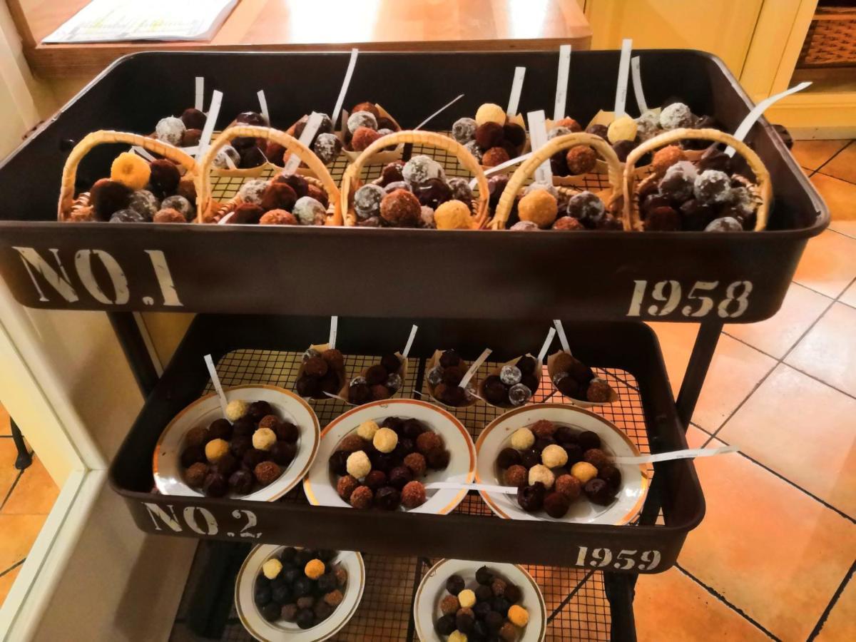 Fahrenzhausen Ampervilla Hotel מראה חיצוני תמונה